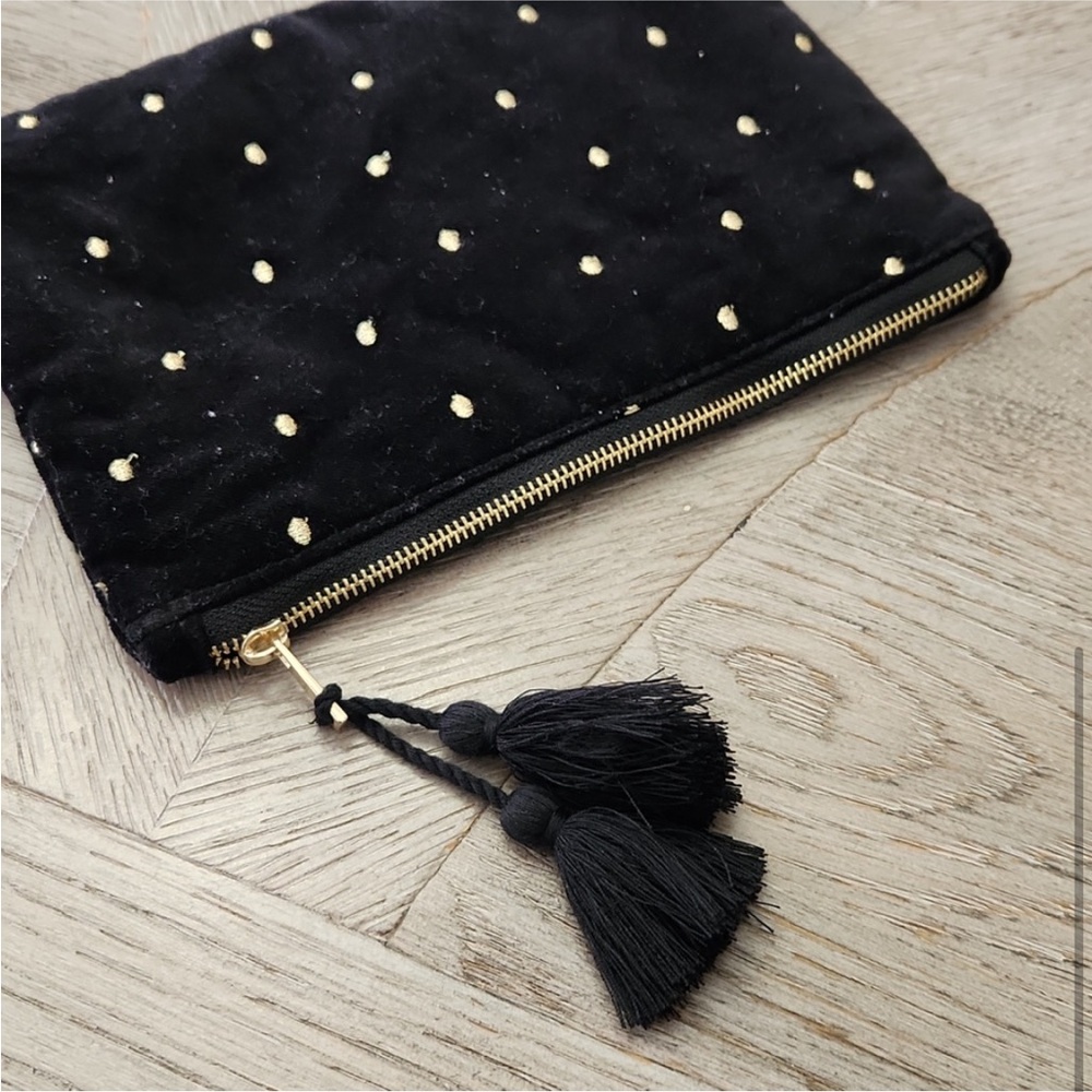 β¨HPβ¨ SEZANE NWOT Velvet Cosmetic Pouch Clutch Black - Picture 7 of 8